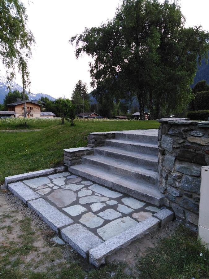 Appartement Avec Terrasse Chamonix Exteriör bild